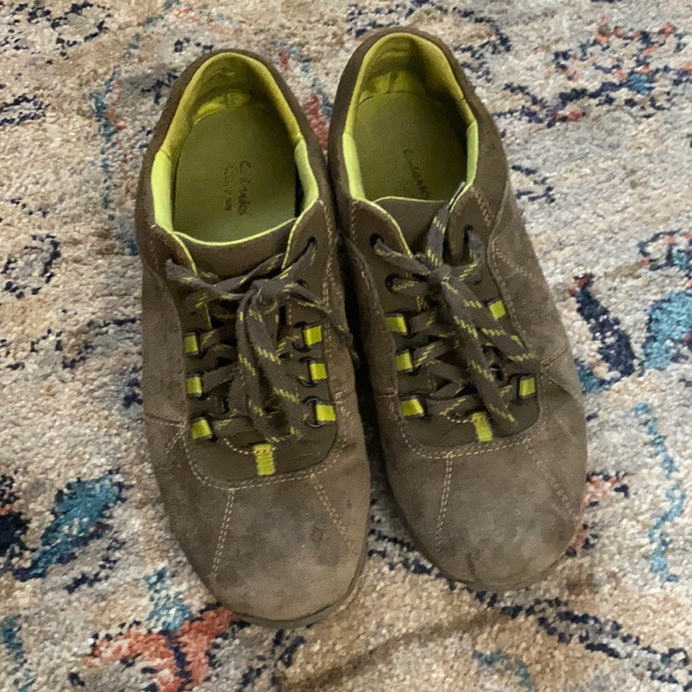 Clarks sneakers